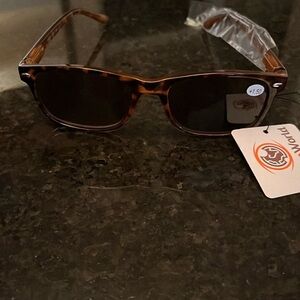 NWT reader 1.5 sunglasses